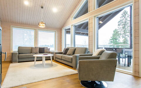 Salavan Tsaari: Træ, Indretning, Loft, Gulvbelægning, Stue, Etage, Couch, Hjem, Trægulve