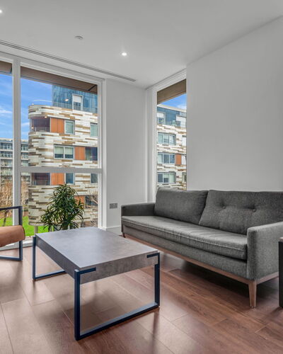 Canary Heights 2Bed 310.2