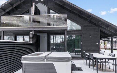 Golfarinkunnas 6B: Hjem, Sommerhus, Vinter, Sidespor, Skygge, Dæk, Fryser, Altan, Dagslys, Bjælkehytte