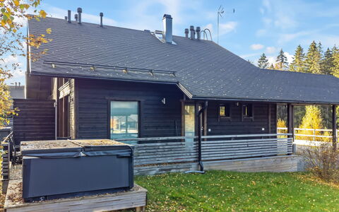 Golfarinkunnas 9A: Tag, Sommerhus, Hjem, Sidespor, Bjælkehytte, Skygge, Garden Bygninger, Veranda, Lærk