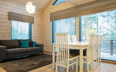Golfarinkunnas 9E: Indretning, Gulvbelægning, Træ, Møbel, Loft, Etage, Hjem, Trægulve, Stue, Værelse