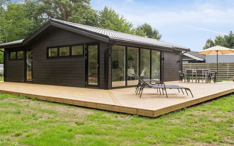 Deik - 1Km from the Sea: Træ, Hjem, Hårdttræ, Sommerhus, Sidespor, Dæk, Garden Bygninger, Planke, Veranda, Bejdse