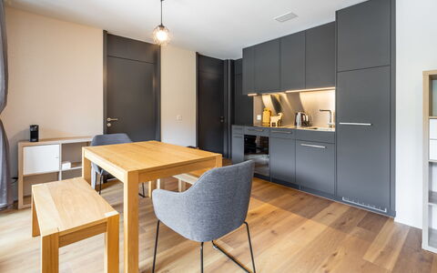 Vallada 14-01: Møbel, Indretning, Gulvbelægning, Etage, Træ, Countertop, Køkken, Loft, Køkken & Spisebord, Cabinetry