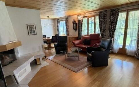 Lenk 755: Møbel, Træ, Indretning, Etage, Gulvbelægning, Couch, Loft, Stue, Værelse, Hjem