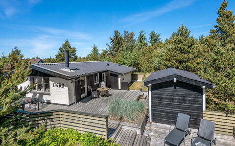 Wingot - from the Sea: Hus, Hjem, Tag, Sommerhus, Sidespor, Indkørsel, Veranda, Garden Bygninger, Planke