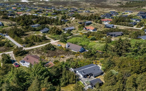 Wingot - from the Sea: Fugleperspektiv, Boligområde, Luftfotografering, Landskab, Land Lot, Forstad, Estate, Landsby, Landscaping, Chaparral