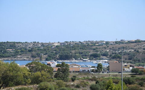 Villa Sara: Himmel, Vandvej, Vandfartøjer, Coastal Og Oceaniske Landskabsformer, Båd, Kyst, Både Og Sejlsport - Udstyr Og Materiel, Sø, Marina