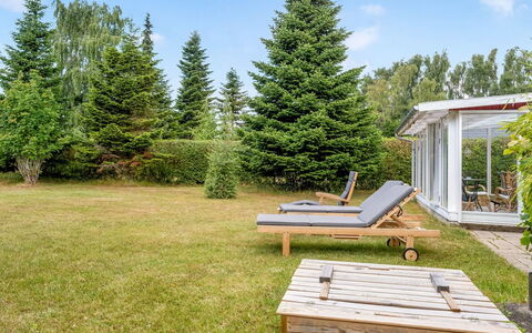 Anina - 300M from the Sea: Træ, Busk, Møbel, Have, Land Lot, Udendørs Møbler, Lawn, Skygge, Landscaping, Stol
