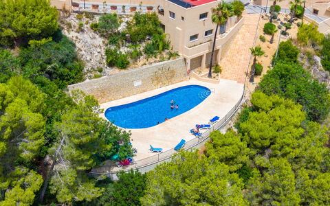 Sol Moraira: Svømmepøl, Bugt, Ferieby, Villa