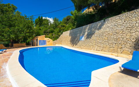 Sol Moraira: Blå, Svømmepøl, Udendørs Møbler, Udvej, Skygge, Hotel, Ferieby, Liggestol, Tropics, Eco Hotel