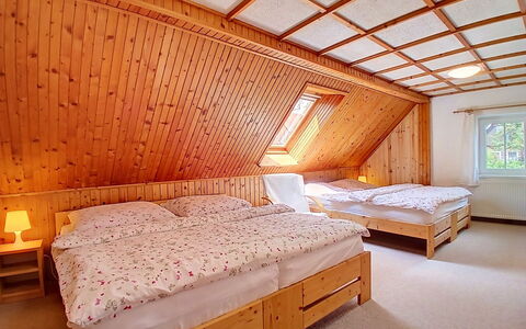 Cerny Dul 400: Træ, Soveværelse, Seng, Hjem, Sengetøj, Møbel, Sengetøj, Bed Frame, Sommerhus, Hårdttræ