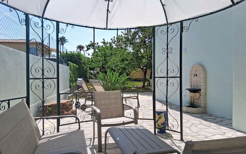 Villa L'Orangeraie: Lejlighed, Ejerlejlighed, Altan