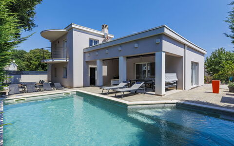 A.e.m: Blå, Boligområde, Hjem, Svømmepøl, Estate, Mansion, Villa, Skygge, Design, Hacienda
