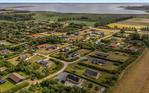 Meindor - 450M to the Fjord: Fugleperspektiv, Luftfotografering, Boligområde, Landskab, Almindeligt, Land Lot, Forstad, Menneskelig Bosættelse, Urban Design, Hjem