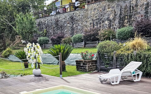 Casa Lulù: Svømmepøl, Have, Udendørs Møbler, Udvej, Landscaping, Backyard, Blomsterkrukke, Flise, Skygge