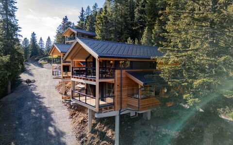 02 Nth030 Sup Chalet mit Sauna und Hot Tub 2 Etage: Træ, Hjem, Sommerhus, Bjælkehytte, Veranda, Tømmer, Lærk, Woodland, Altan, Hårdttræ