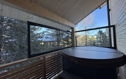 02 Nth052 18C Sup Chalet mit Sauna und Hot Tub 2 e: Hus, Busk, Hjem, Boligområde, Estate, Sommerhus, Hacienda, Gård, Skygge, Lawn