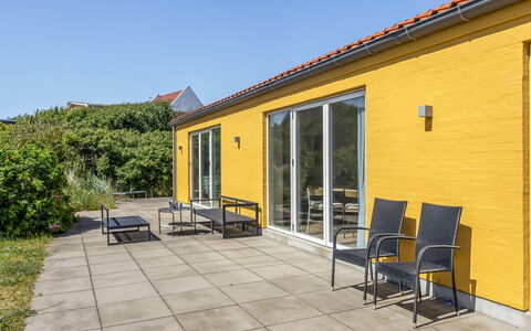 Lars - 350M from the Sea: Hus, Busk, Hjem, Boligområde, Estate, Sommerhus, Hacienda, Gård, Skygge, Lawn