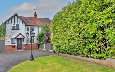 Debarnes House