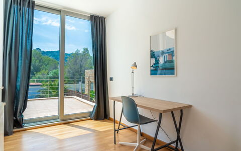 Villa Brisa: Blå, Altan, Gelænder, Lejlighed, Hegn, Hav, Udvej, Ejerlejlighed, Svømmepøl, Hotel