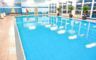 Burhave 201: Svømmepøl, Fritid, Udvej, Fritid, Sports, Fritidscenter, Hotel, Ferieby, Thermae, Fysisk Kondition