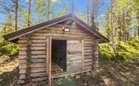 Nelostupa a: Træ, Sommerhus, Hus, Hjem, Dør, Hårdttræ, Garden Bygninger, Bejdse, Bjælkehytte, Planke