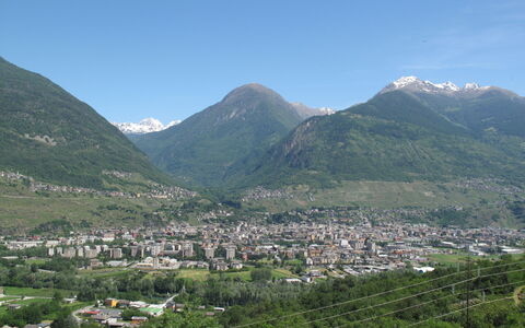 Fontanella Mountain Home: Bjerg, Bjergrige Landskabsformer, Bakke, Bjergkæde, Highland, Hill Station, Landskab, Dal, Kam, Faldt
