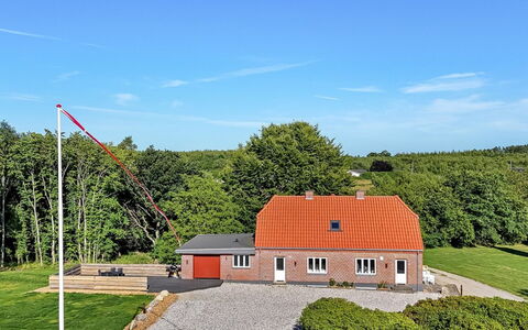 Alkmar - 6.5Km from the Sea: Træ, Tag, Hjem, Hus, Arkitektur, Sidespor, Land Lot, Sommerhus, Skur, Garden Bygninger