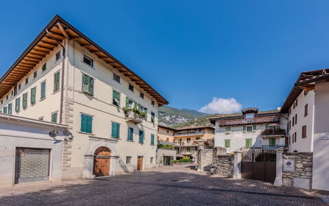 Le Falesie
