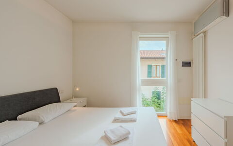 Caminito: Indretning, Etage, Gulvbelægning, Seng, Værelse, Soveværelse, Lejlighed, Hjem, Loft, Bed Frame
