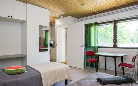Heinävesi Homes D2: Møbel, Indretning, Gulvbelægning, Etage, Seng, Soveværelse, Væg, Loft, Værelse, Træ