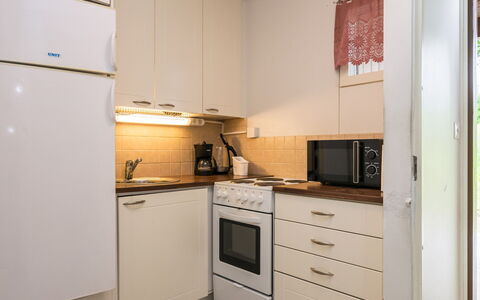 Heinävesi Homes D7: Køkken Apparat, Større Bandage, Køkken, Indretning, Countertop, Træ, Møbel, Gulvbelægning, Cabinetry, Etage
