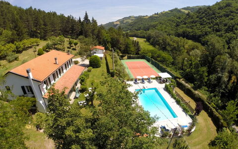 La Villa Dina 10: Svømmepøl, Udvej, Eco Hotel, Estate, Hacienda, Thermae, Villa, Udendørs Møbler, Landscaping, Hotel