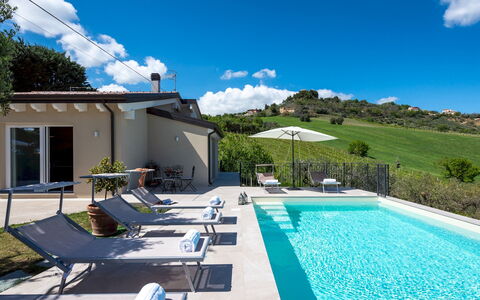 Dimora Campo delle Mura 4+2: Svømmepøl, Udvej, Boligområde, Udendørs Møbler, Liggestol, Eco Hotel, Estate, Villa, Thermae, Hacienda