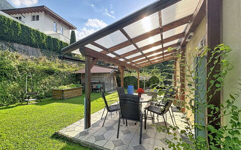Ferienhaus Siegele: Skygge, Have, Gårdhave, Udendørs Struktur, Blomsterkrukke, Markise, Udendørs Møbler, Gård, Eco Hotel, Backyard
