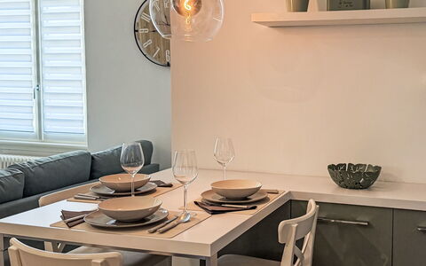 Genzianella Alpine Apartment: Estate, Landscaping, Villa, Hæk, Altan