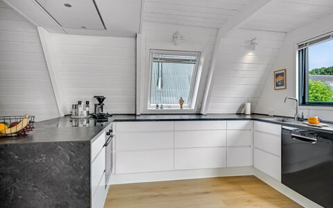 Elida - 18Km to the Fjord: Træ, Gulvbelægning, Køkken, Countertop, Etage, Trægulve, Loft, Større Bandage, Køkken Apparat, Cabinetry
