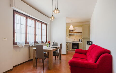 La Casa di Margot: Indretning, Møbel, Gulvbelægning, Loft, Værelse, Etage, Couch, Belysning, Stue, Hjem