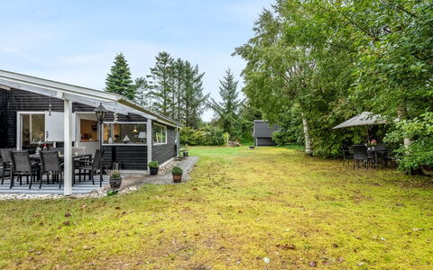 Eike - from the Sea: Hus, Hjem, Busk, Sommerhus, Land Lot, Sidespor, Estate, Skygge, Have