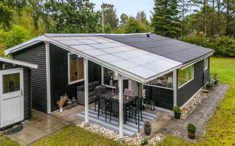 Eike - from the Sea: Tag, Sommerhus, Solenergi, Have, Gård, Skygge, Design, Garden Bygninger, Udendørs Struktur