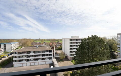 Meeresblick Ankerplatz 84: Daytime, Bygning, Lejlighed, City, Boligområde, Arkitektur, Ejerlejlighed, Hovedstadsområde, Urban Design
