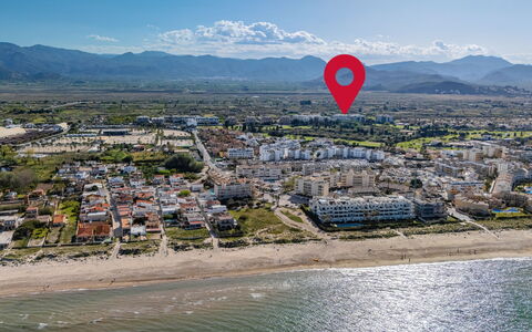 Oliva Nova Cabagua: Kyst, Boligområde, Horisont, Strand, Hav, Coastal Og Oceaniske Landskabsformer, Kyst, Lejlighed, Ocean, Sand