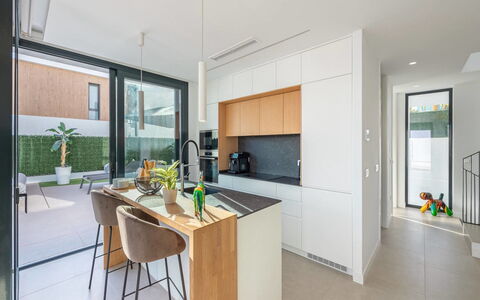 Villa Esencia: Gulvbelægning, Indretning, Træ, Etage, Køkken, Countertop, Møbel, Loft, Lejlighed, Hjem