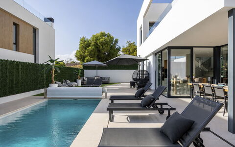 Villa Esencia: Svømmepøl, Udvej, Estate, Eco Hotel, Villa, Design, Udendørs Møbler, Altan, Gårdsplads