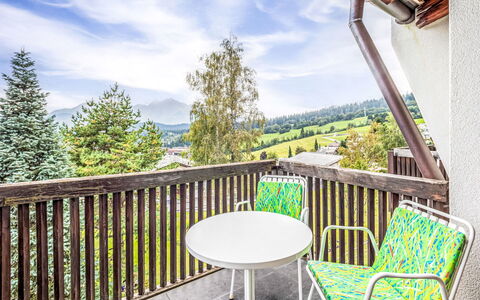 Casa Pleun: Altan, Lærk, Eco Hotel, Veranda, Villa, Hegn, Pine Family