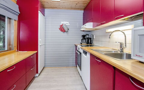 Lieksa 724: Gulvbelægning, Indretning, Loft, Håndvask, Etage, Køkken, Countertop, Større Bandage, Sanitærarmatur, Værelse