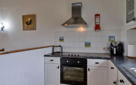 Squire, Quinceborough Farm: Køkken, Gulvbelægning, Countertop, Træ, Køkken Apparat, Indretning, Cabinetry, Større Bandage, Etage, Loft