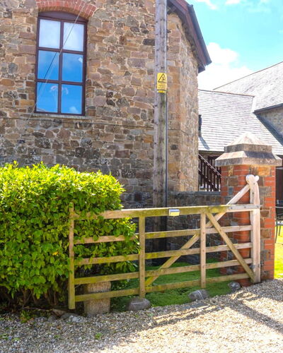 Fields Barn at Widemouth Bay