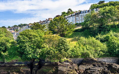 Sea Views Apartment in Ilfracombe: Kyst, Bank, Coastal Og Oceaniske Landskabsformer, Kyst, Sø, Hav, Bugt, Loch, Tropics