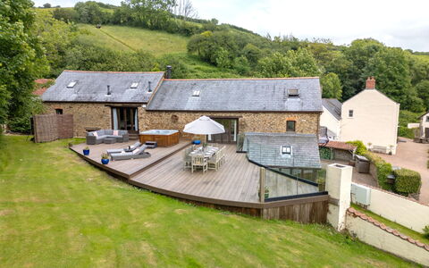 Coulscott Old Barn: Tag, Hus, Hjem, Sommerhus, Land Lot, Stuehus, Estate, Have, Gård, Landscaping